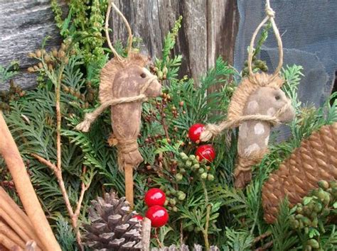 Primitive Grungy Stick Horse Christmas Ornaments on Luulla