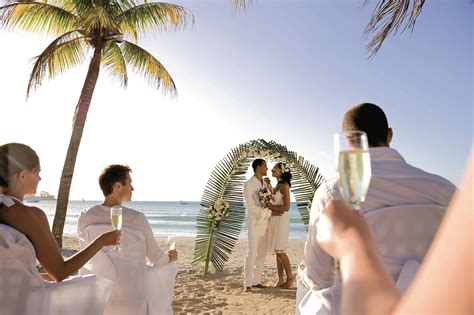 Weddings at Riu Palace Tropical Bay | Negril Jamaica | Destination Weddings