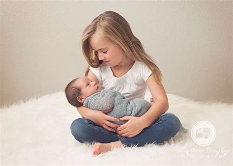 Siblings Photoshoot Ideas : [📷: Lilly K.] | yunahasnipico