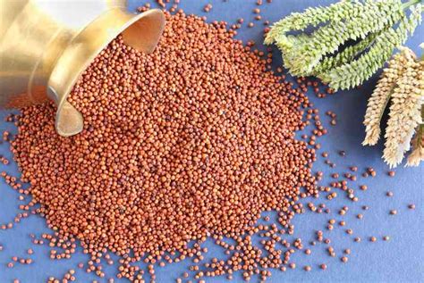 This Street Food Vendor In Bangalore Makes Fresh Ragi Mudde & Celebrates The Year Of Millets