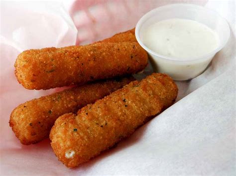 Fried Cheese Sticks: Enjoy Tasty Fried Cheese Sticks for Snacks