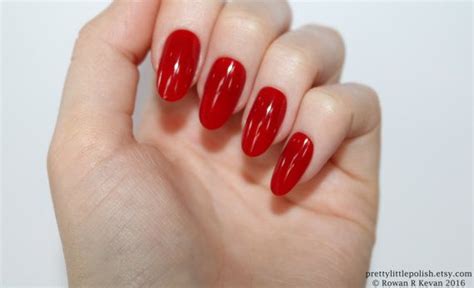 Medium Length Red Oval Acrylic Nails - Draw-level