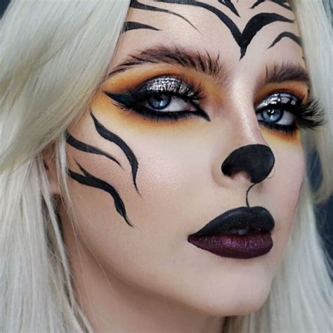 Get the look: Transform into a tiger queen for Halloween - ABC News