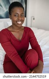 Portrait Happy Smiling Young African Woman Stock Photo 2144752519 | Shutterstock