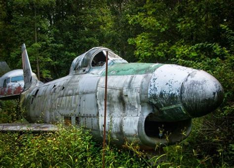 The Past Of These 15 Abandoned Airplanes Represent A Haunting Tragedy - STATIONGOSSIP