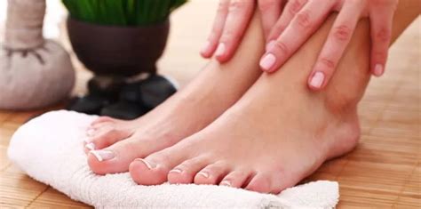 10 Tips for Healthy Nails and Toes