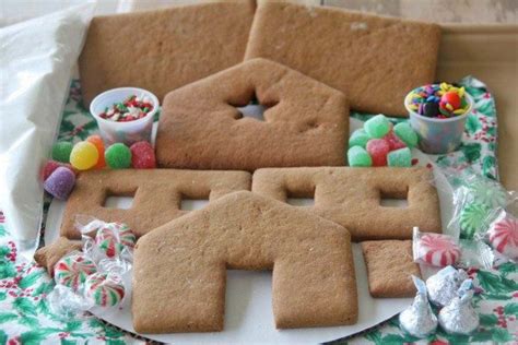 Complete Gingerbread House Kit M