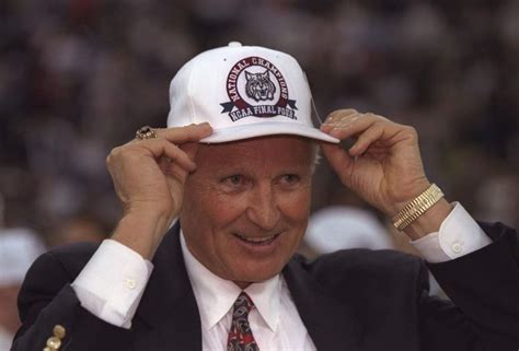 RANKED: The 25 Greatest Men’s College Basketball Coaches Of All-Time – New Arena