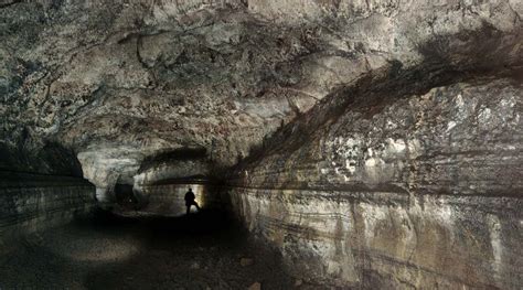 Ape Caves, SW Washington. 2000 year old lava tube near Mt. St. Helen ...