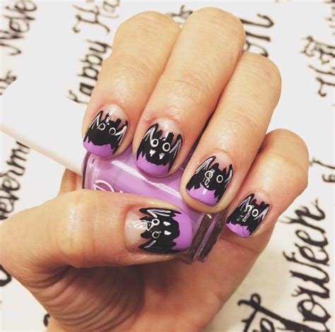 Halloween bats nails | Bat nails, Halloween bat nails, Nails