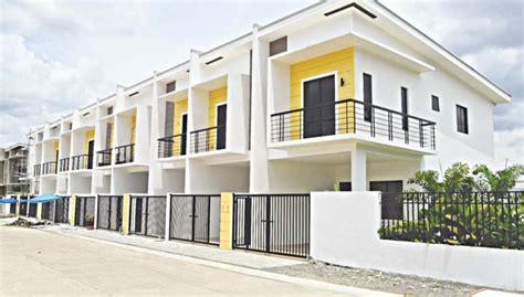 Affordable housing in demand for online home hunters | Roderick Abad