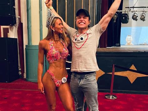 Olly Murs’ girlfriend Amelia Tank wins bodybuilding competition | The Independent