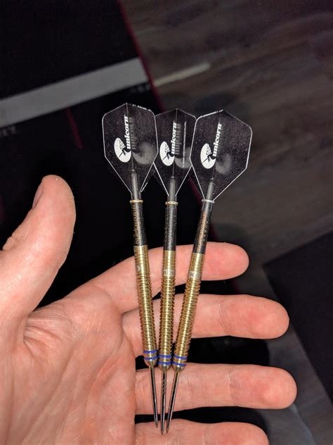 My Gary Anderson Limited Edition 23g Setup : r/Darts