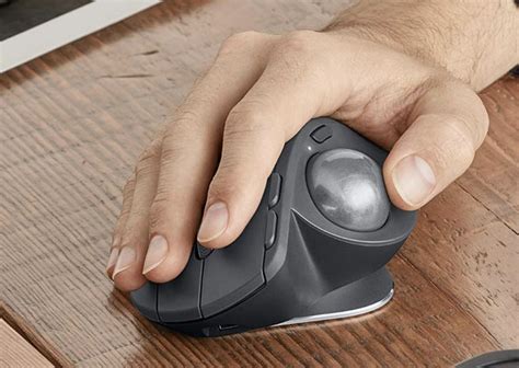 Best Ergonomic Mice 2022 | iMore