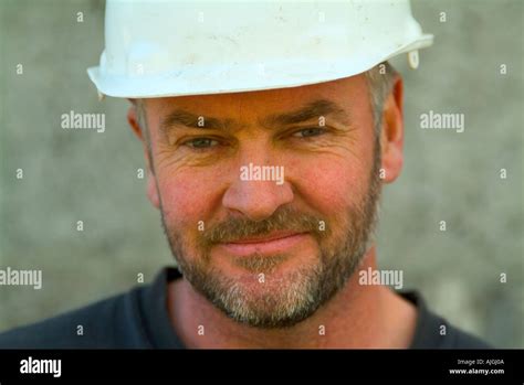 Labourer male 50 hi-res stock photography and images - Alamy