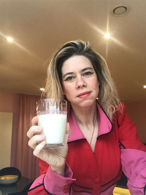 Lou Sanders on Twitter | Female comedians, British female comedians, Uk comedians