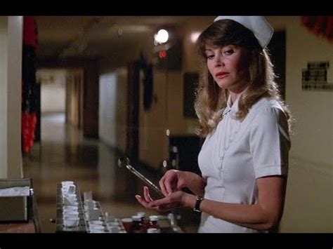 Pamela Susan Shoop (Nurse Karen) Talks HALLOWEEN II (1981) Hot Tub Death Scene with Michael ...