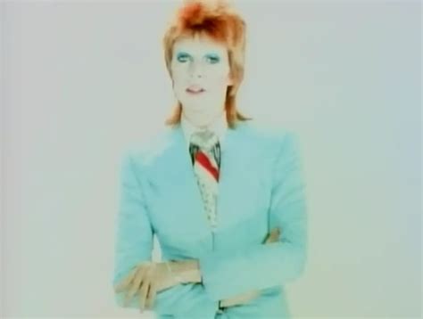 The Timelessness of David Bowie's "Life on Mars?" - Atwood Magazine