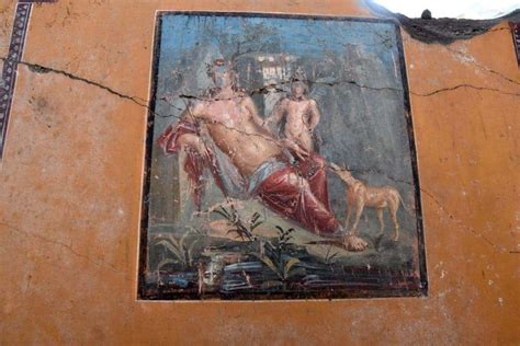 Archaeologists find extraordinarily well-preserved Pompeii fresco of Narcissus