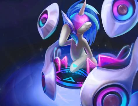 DJ Vinyl Scratch by FoxVanity on DeviantArt