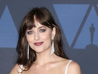 Dakota Johnson Tapped To Play Madame Web In Sony’s Marvel Movie – Deadline