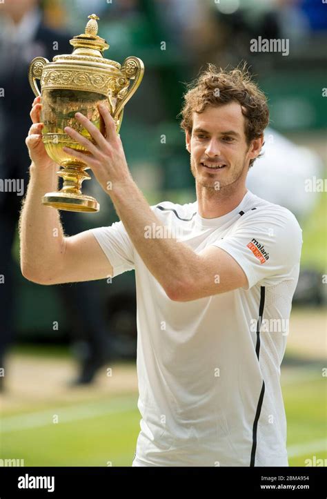 10th July, 2016, Wimbledon, London: Mens Singles Final, Centre Court ...