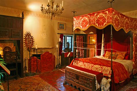 Medieval Castle Bedroomghantapic