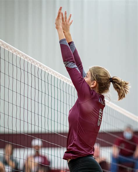 Varsity high school volleyball game between the Johnson City Eagles and ...