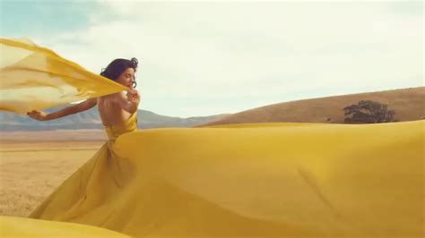 Taylor Swift Yellow Chiffon Prom Dress in 'Wildest Dreams' MV - YouTube