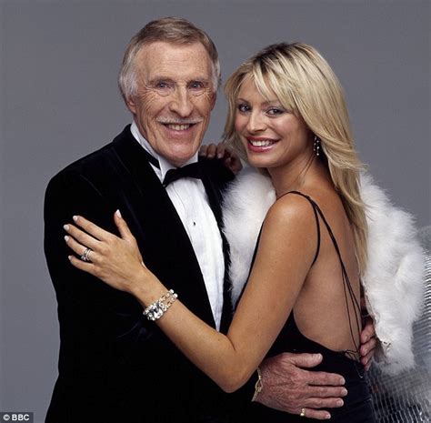 Tess Daly praises Sir Bruce Forsyth as he quits Strictly Come Dancing ...