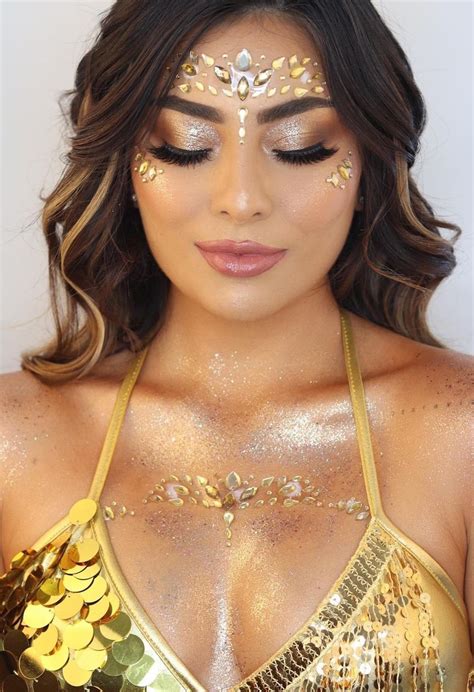 Gold festival makeup looks with easy face glitter ideas Gem Makeup, Rave Makeup, Makeup Eye ...