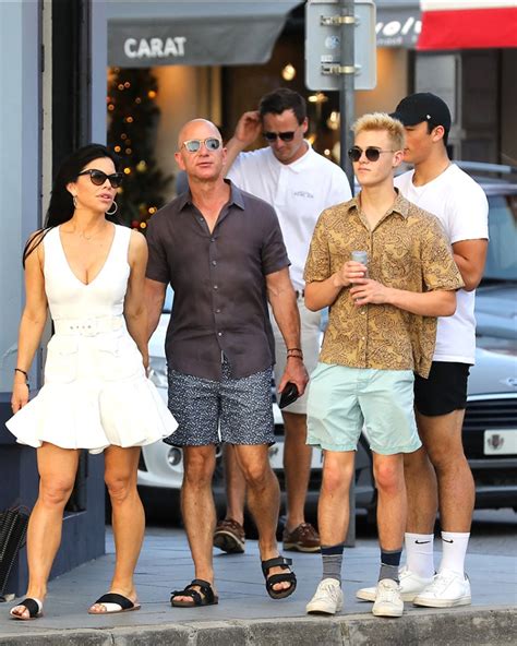 Jeff Bezos’ GF Lauren Sanchez Bonds With Preston Bezos & Son: Photos ...