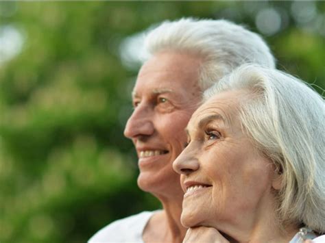 US Couple Who Was Married for 79 Years Passes Away Hours Apart - News18