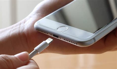 If your phone's battery runs out quickly, then increase battery life in these ways