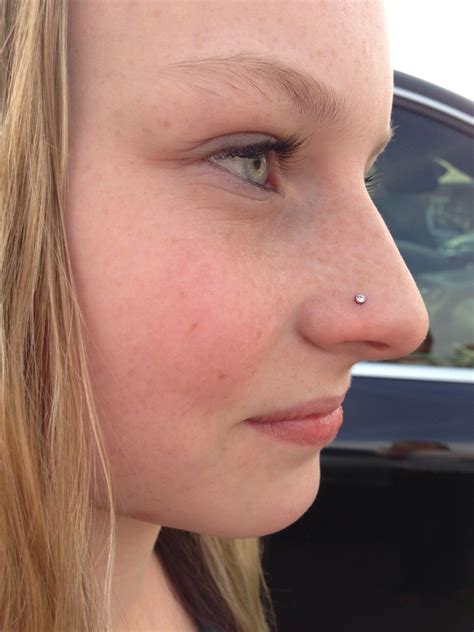 My nose piercing (: | Nose piercing, Piercing, Body art