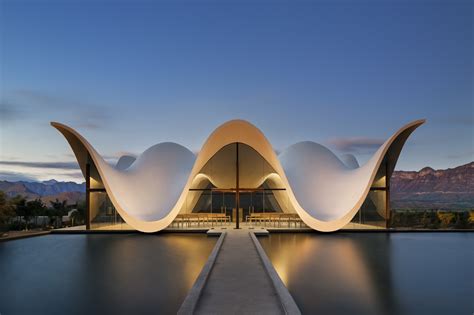 Bosjes Chapel / Steyn Studio | ArchDaily