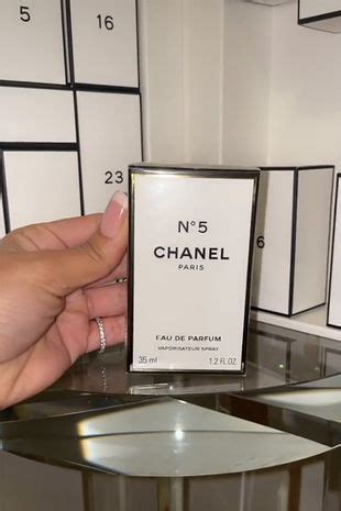 Introducir 73+ imagen chanel advent calendar review - Abzlocal.mx