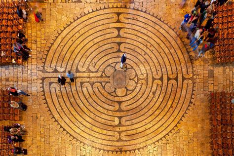 The Labyrinth at Chartres Cathedral | Walking as Artistic Practice