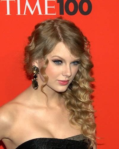 Taylor Swift by David Shankbone 2010 | This photo is from th… | Flickr