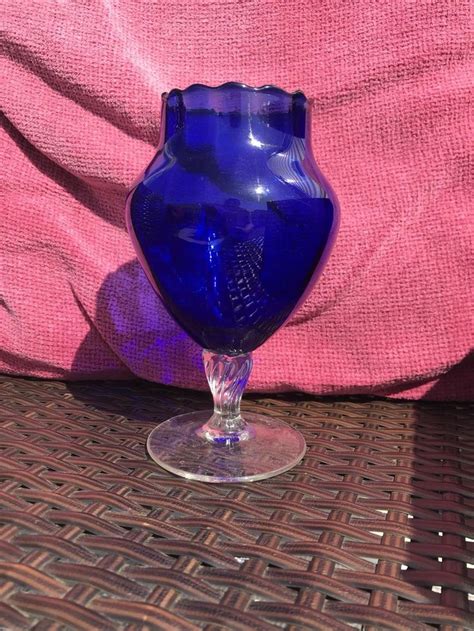 Vintage Cobalt Blue Glass Swirl Stemmed Vase with Fluted Top,Vintage ...