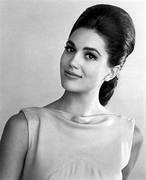 Linda Harrison 1968 : r/OldSchoolCool