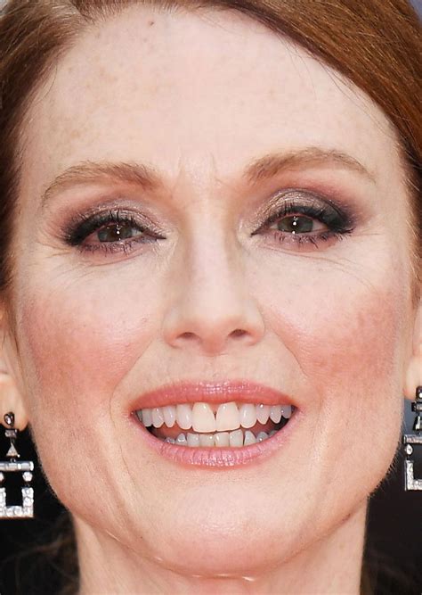Close-up of Julianne Moore at the 2017 London premiere of 'Kingsman: The Golden Circle ...