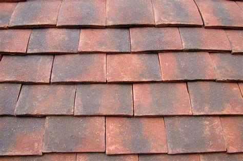 Tudor launches a new ‘Jubilee’ line of peg & plain tiles | Clay roof tiles, Jubilee line, Clay roofs