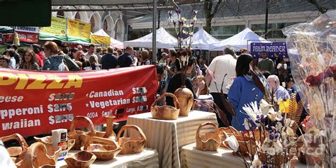 Portland Saturday Market Photograph by Chuck Kuhn - Fine Art America