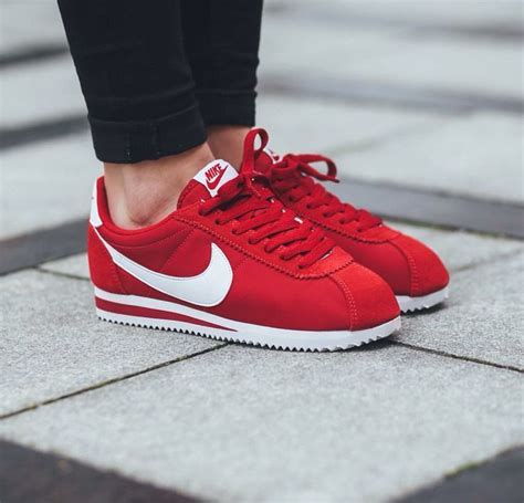 Sneakers For Girl : Nike Cortez | Cortez shoes, Nike red sneakers, Sneakers