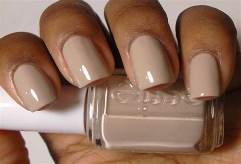 Top 10 Most Popular & Best Nail Polish Colors For Dark Skin Beauties | BestStylo.com in 2022 ...