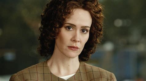 Sarah Paulson as Marcia Clark | American Crime Story: The People V. O.J. Simpson Pictures ...