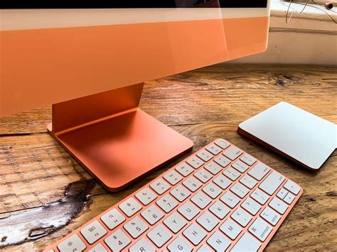 Take a tour of the new iMac colors - CNET