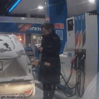 Gas station fail | Accidents Gifs | Pinterest