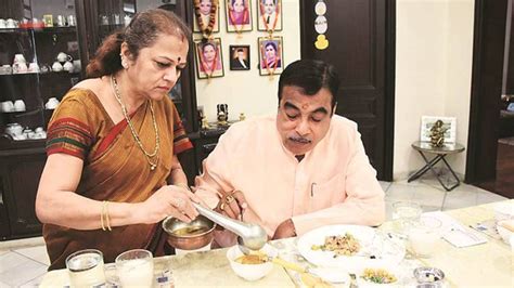 Union minister Nitin Gadkari went to eat at a Chinese restaurant in Mumbai, was shocked to hear ...